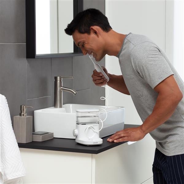Waterpik Sonic-Fusion Professional 2.0 Waterpik Sonic-Fusion Professional 2.0